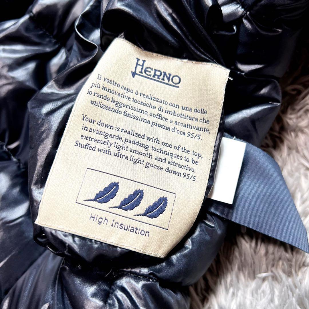 ヘルノ　リバーシブル　ダウンコート　洗えるダウン　40 Mサイズ　紺　極美品