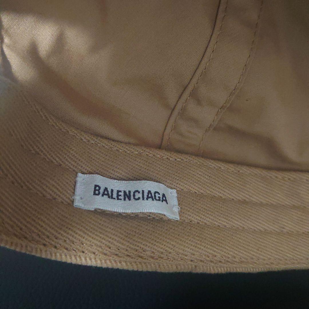 BALENCIAGA バレンシアガ ベージュ　キャップ