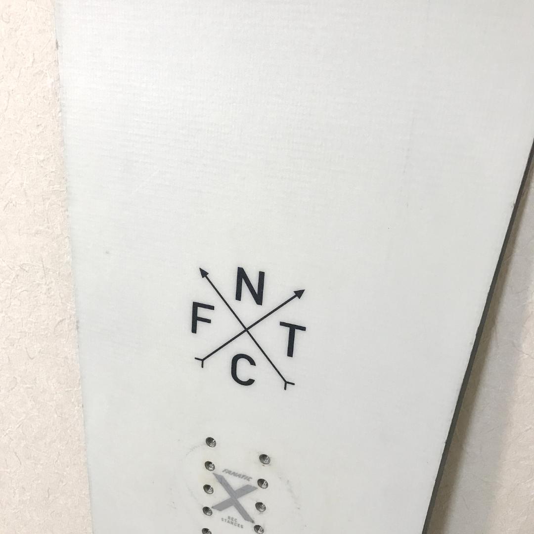 【良品】FNTC TNT 18-19 153cm スノーボード ダブルキャンバー