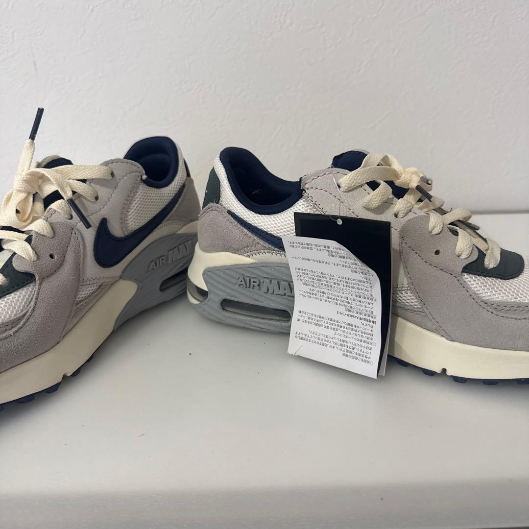 新品　NIKE エアマックス　24cm ナイキ