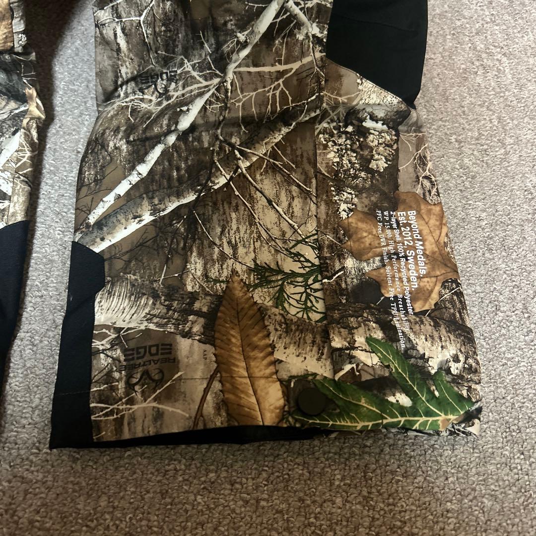 スノーボードウェア BEYOND MEDALS（ビヨンドメダルス） 2レイヤー