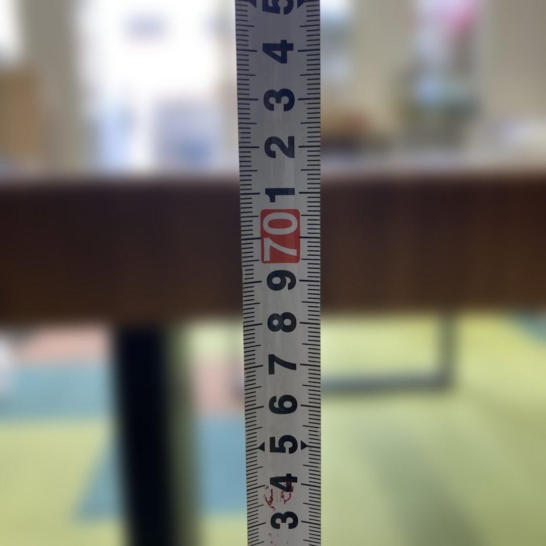 モダン木製ダイニングテーブル　直接引取り