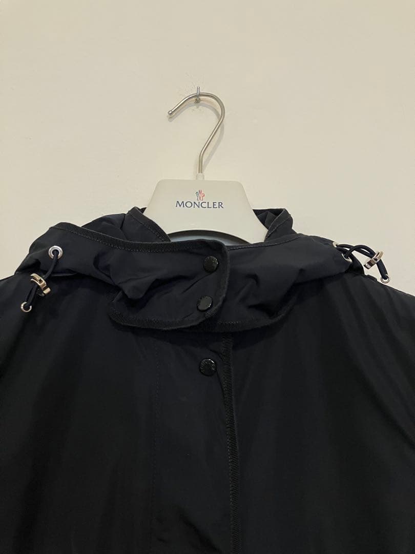 Moncler モンクレール 人気ナイロンコートArgelia 紺　サイズ2