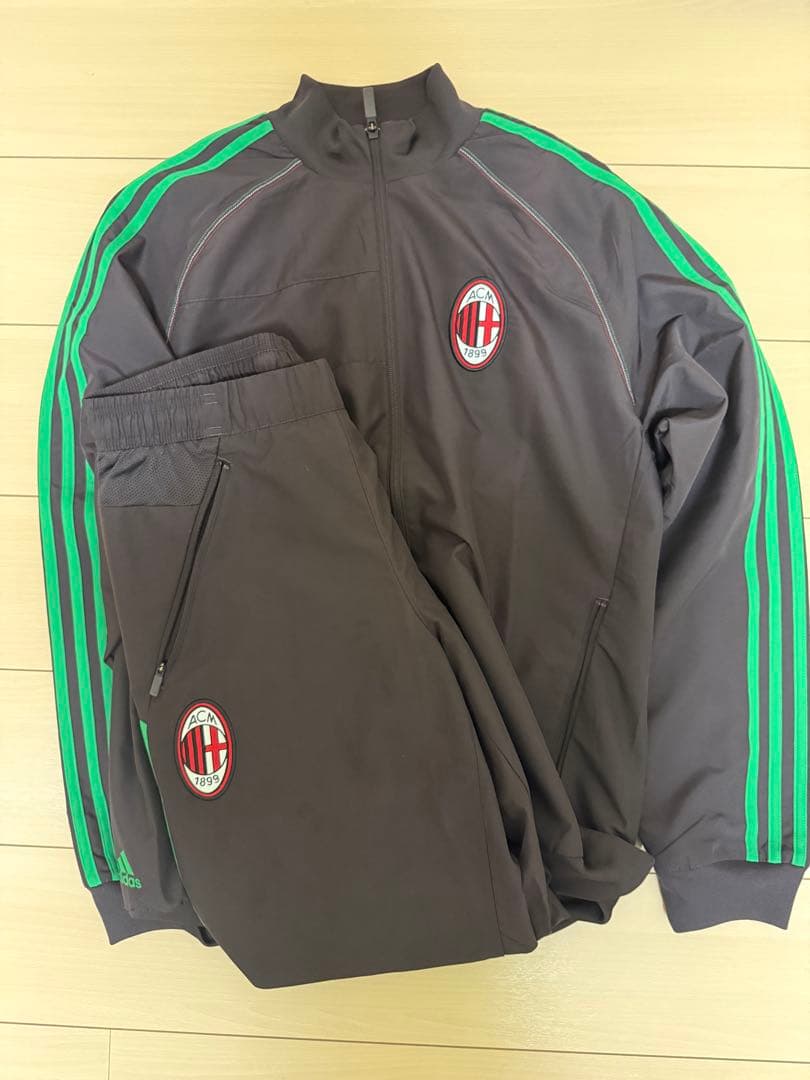 ACミラン ジャージ セットアップ adidas