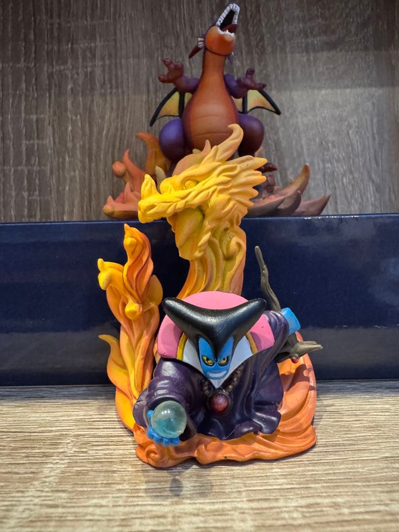 て*ん様 ドラクエモンスターズギャラリー 竜王 竜王変身とおまけ付き