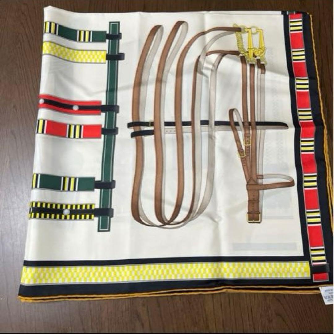 エルメス　HERMES カレ90　シルクスカーフ　レトルエケストル