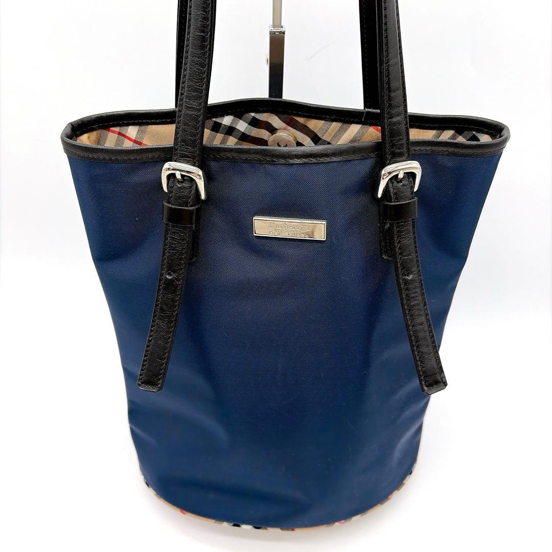 美品✨【バーバリーズブルーレーベル】バケツ型トートバッグ ノバチェック ネイビー