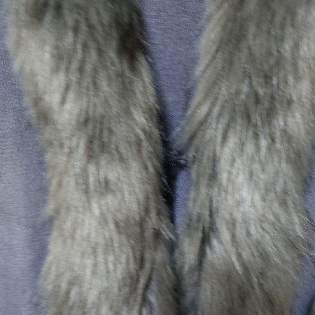 【しろぴー】木製チェスト、ファンデ、ファー付きポンチョ　3点おまとめ