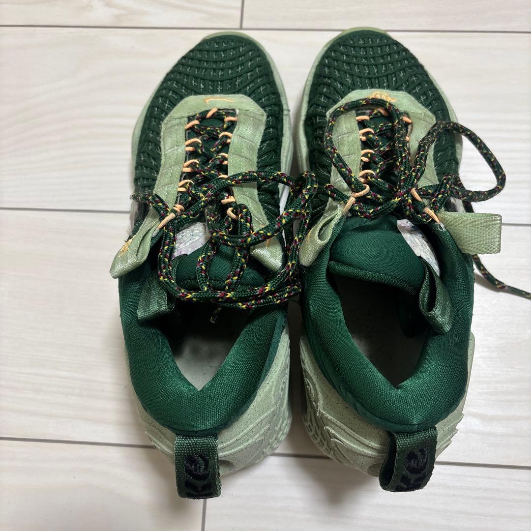 シューズ(女性用) Nike Cosmic Unity