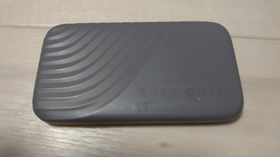 WD My Passport 1TB (外付けSSD)