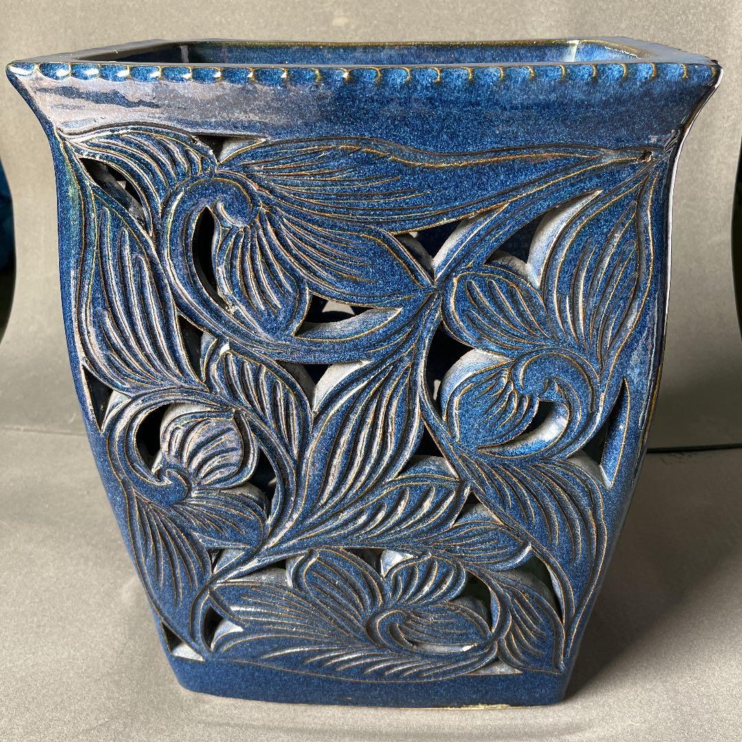 信楽焼傘立て  藍唐草 高さ４６cm