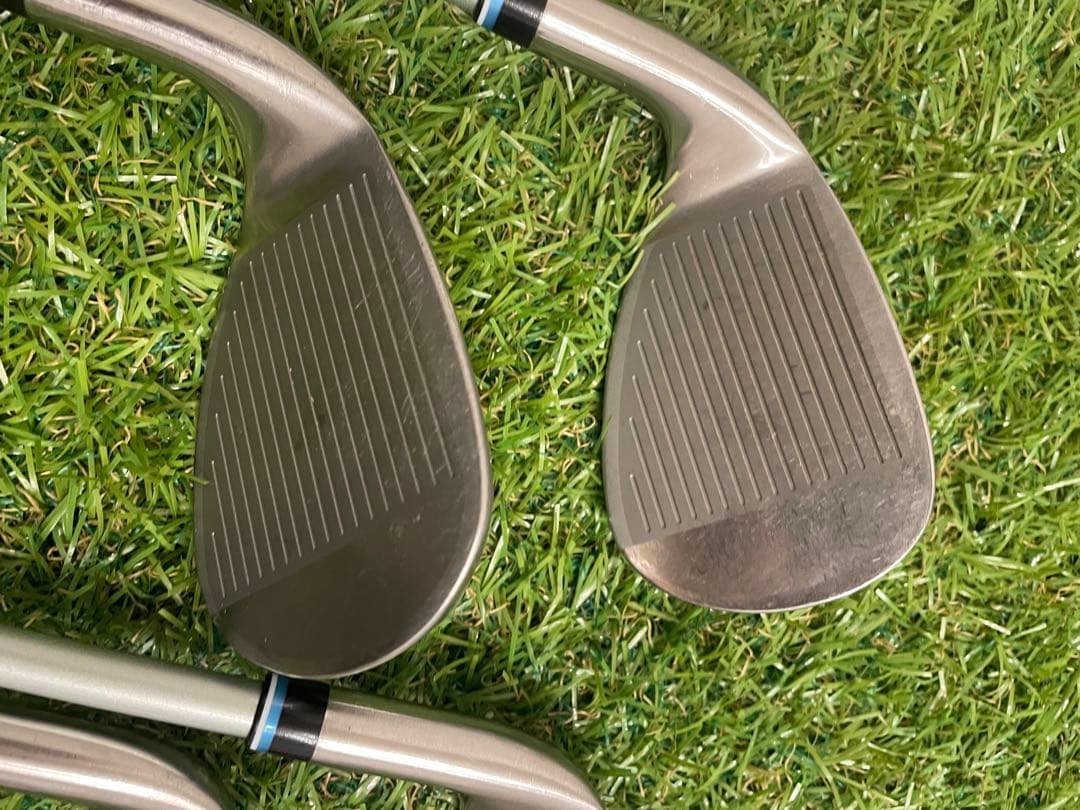 ゼクシオ12 レディースアイアン 5本 エクリュホワイト フレックスL