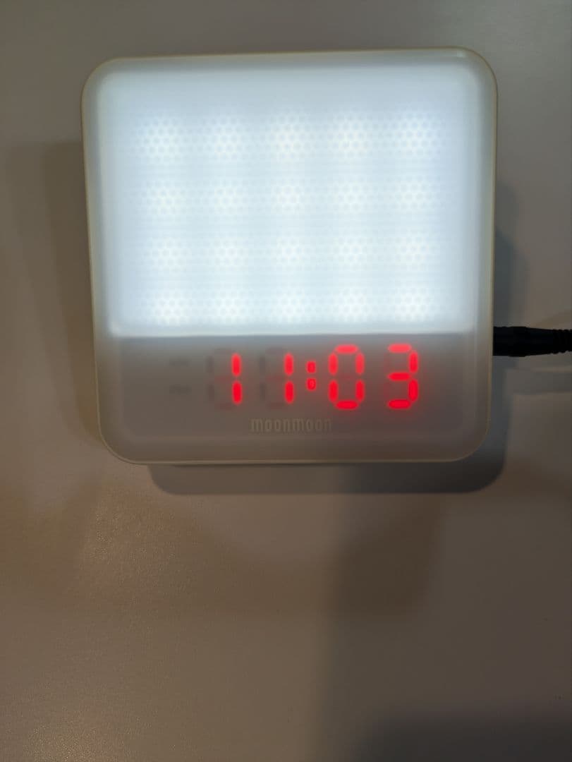 トトノエライト／アイボリー