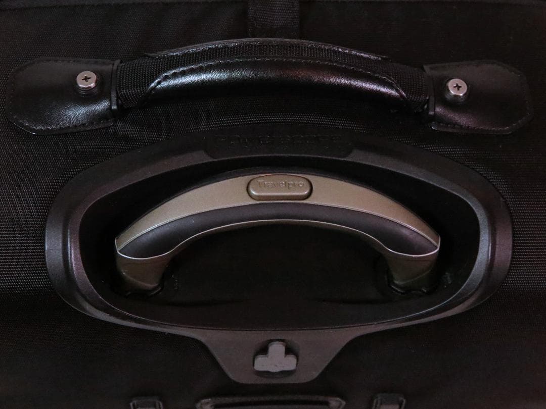 Travelpro Crew11トラベルプロ クルー 美品 機内持込 二輪 拡張