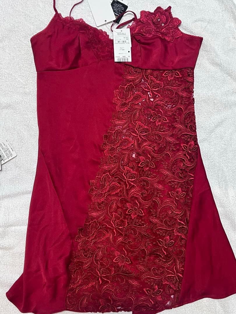 サルート/バチカン　スリップM　RE 19　店舗限定