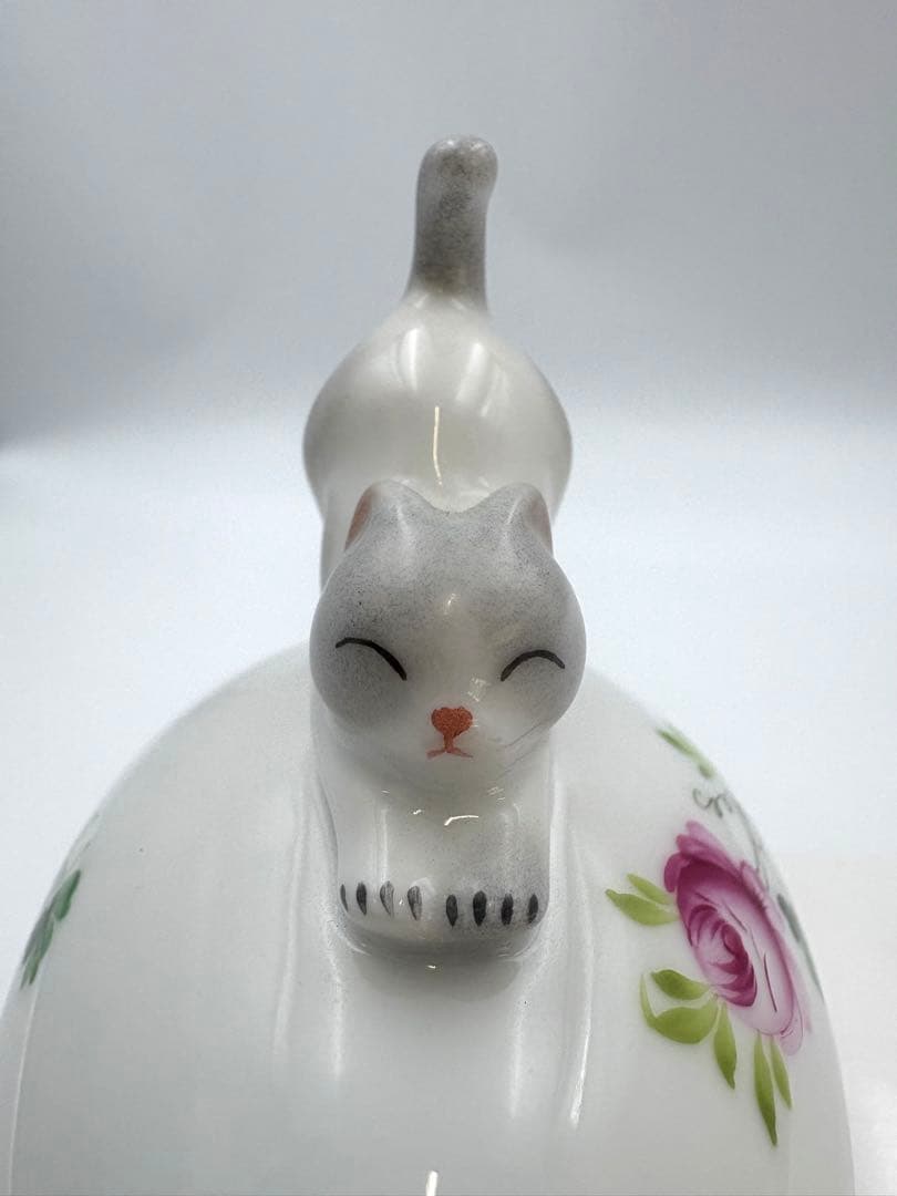 未使用保管品/ヘレンド/ウィーンの薔薇/たまご型ブチネコ　ミニ小物入れ　箱付