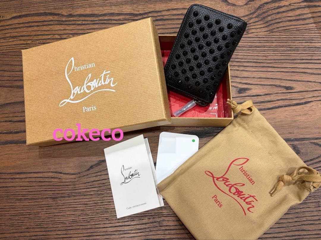 【美品】ルブタン 財布 ケース　カード