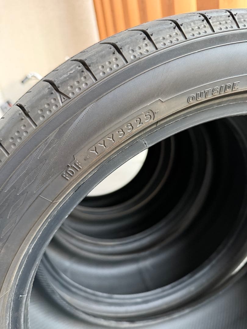 ヨコハマ　ブルーアースgt 25年製195/50R19 4本セット　バリ山