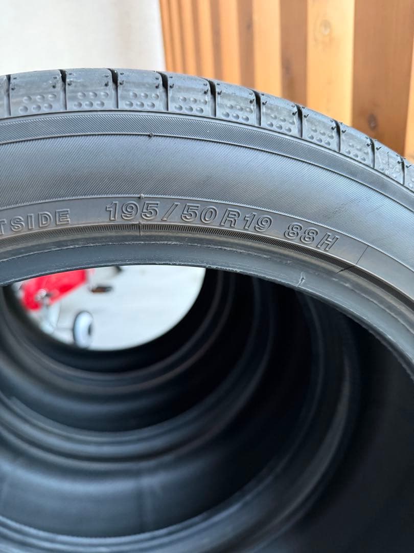 ヨコハマ　ブルーアースgt 25年製195/50R19 4本セット　バリ山