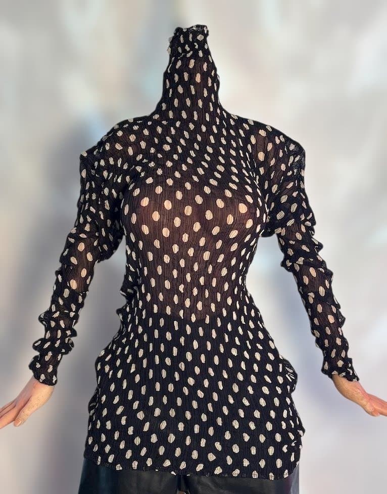 ISSEY MIYAKE しわプリーツ ドット柄 ハイネック L