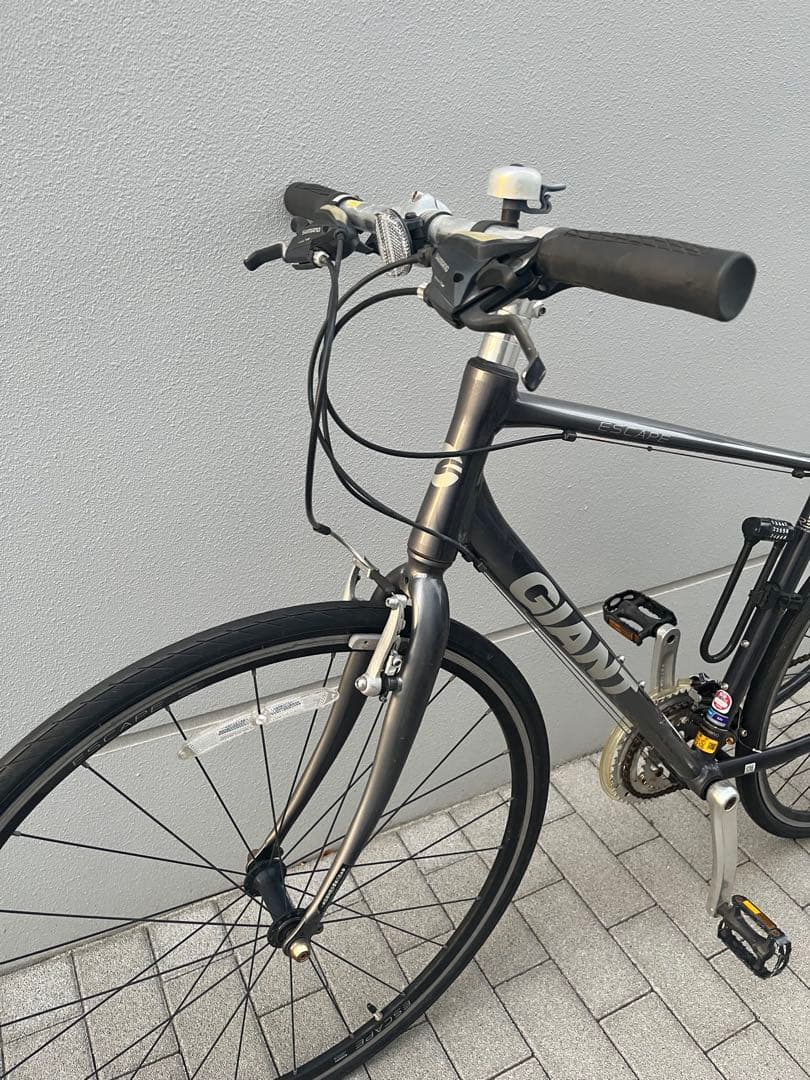 【東京近郊受渡希望】クロスバイク ジャイアント ESCAPE サイズM 即乗可能