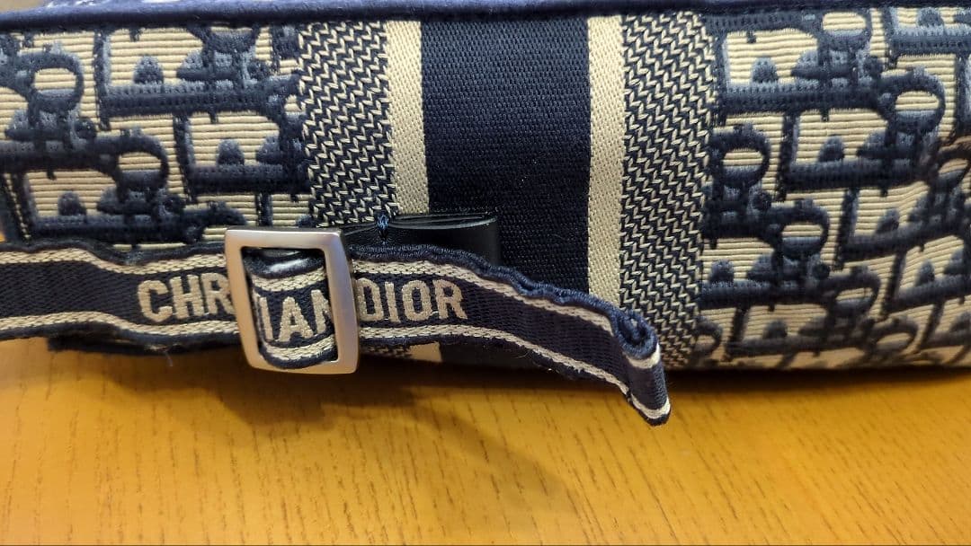 （美品）Christian Dior メッセンジャーバッグ - ウィメンズ