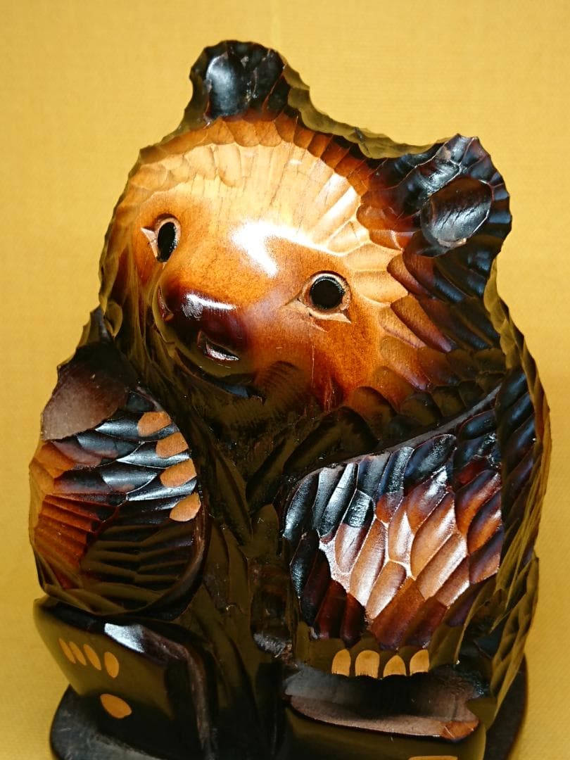 くま　熊　木彫　オブジェ　置物　インテリア　工芸品　美術品　A3072