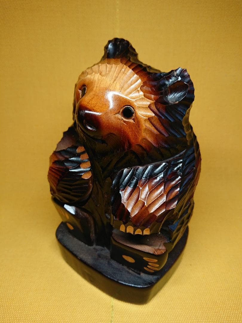 くま　熊　木彫　オブジェ　置物　インテリア　工芸品　美術品　A3072