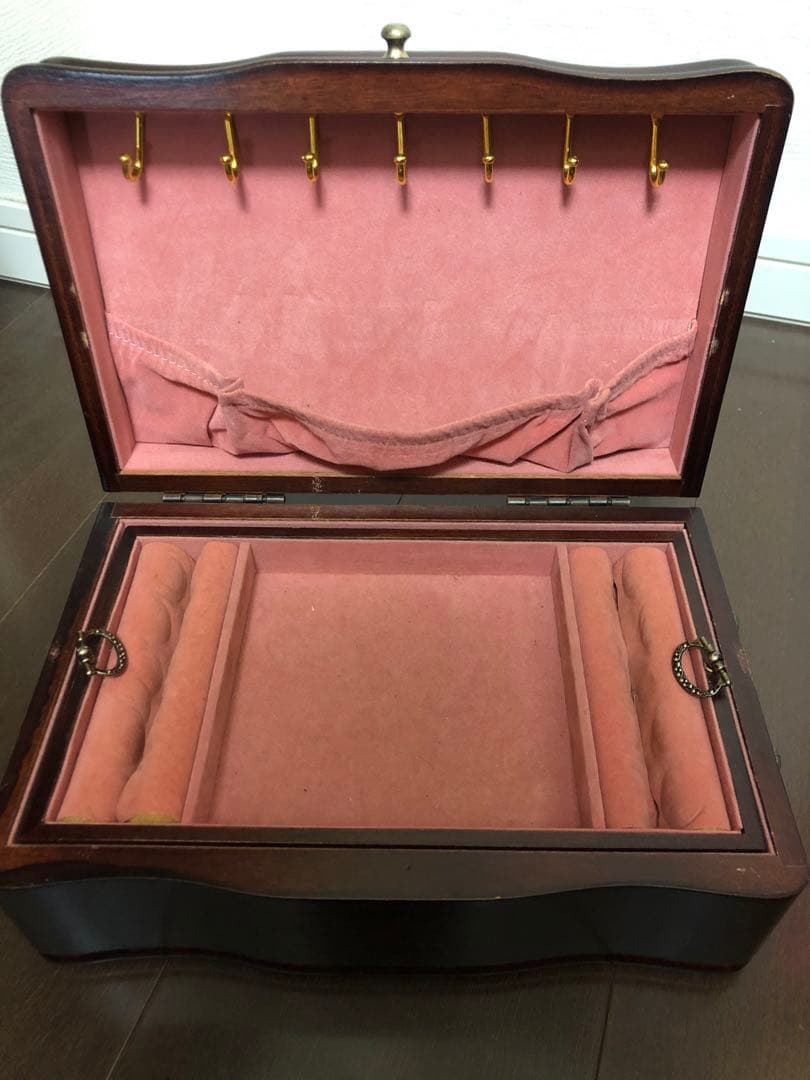 イギリス　アンティーク　ジュエリーボックス　小物入れ　ヴィンテージ　ベルベット