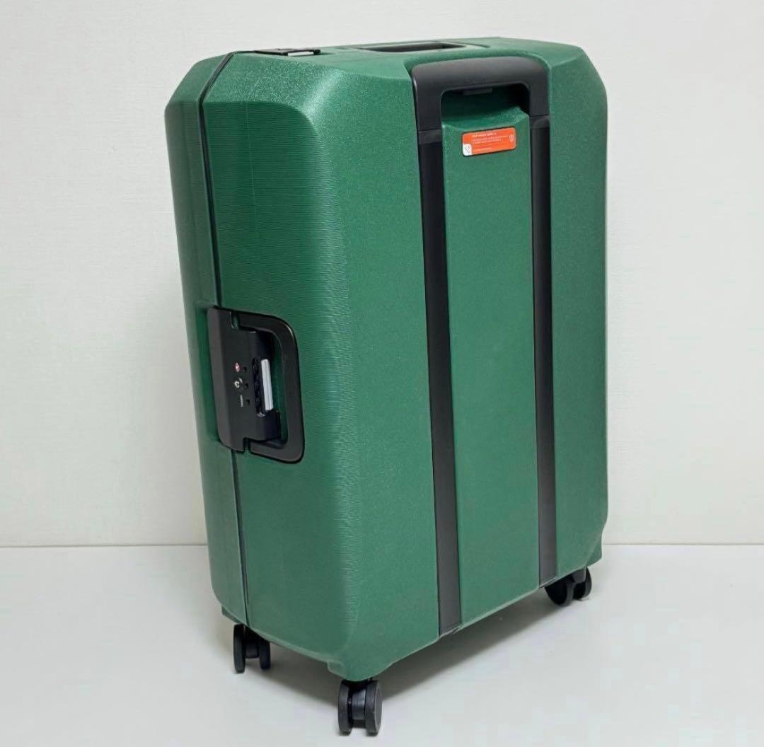 LOJEL Voja Mサイズ 66L グリーンキャリーケース