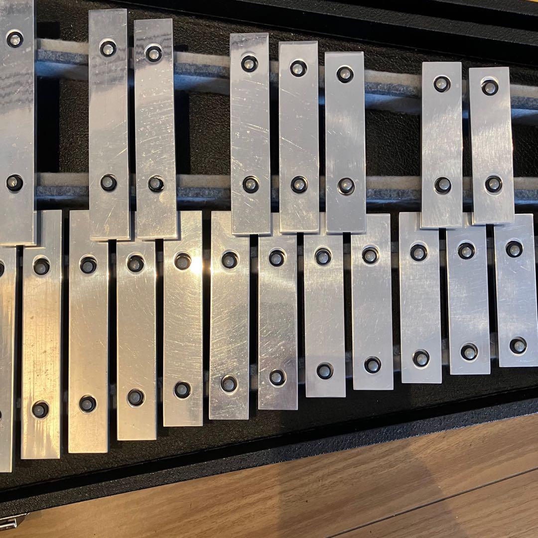 【美品】グロッケン　鉄琴　32鍵　ケース付　SAITO 一体型