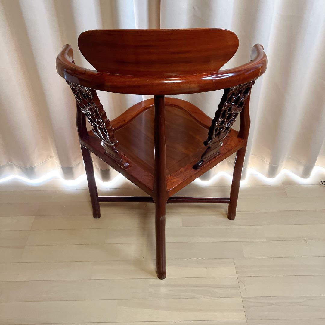 専用】　　　　　　【ビンテージ】唐木調 透かし彫り アームチェア 無垢材