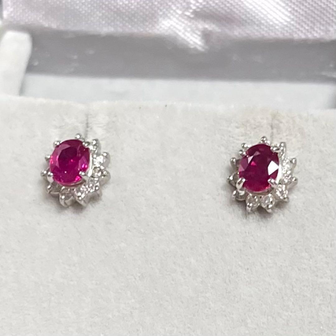 プラチナ　ルビーダイヤピアス Pt900 フラワーモチーフ