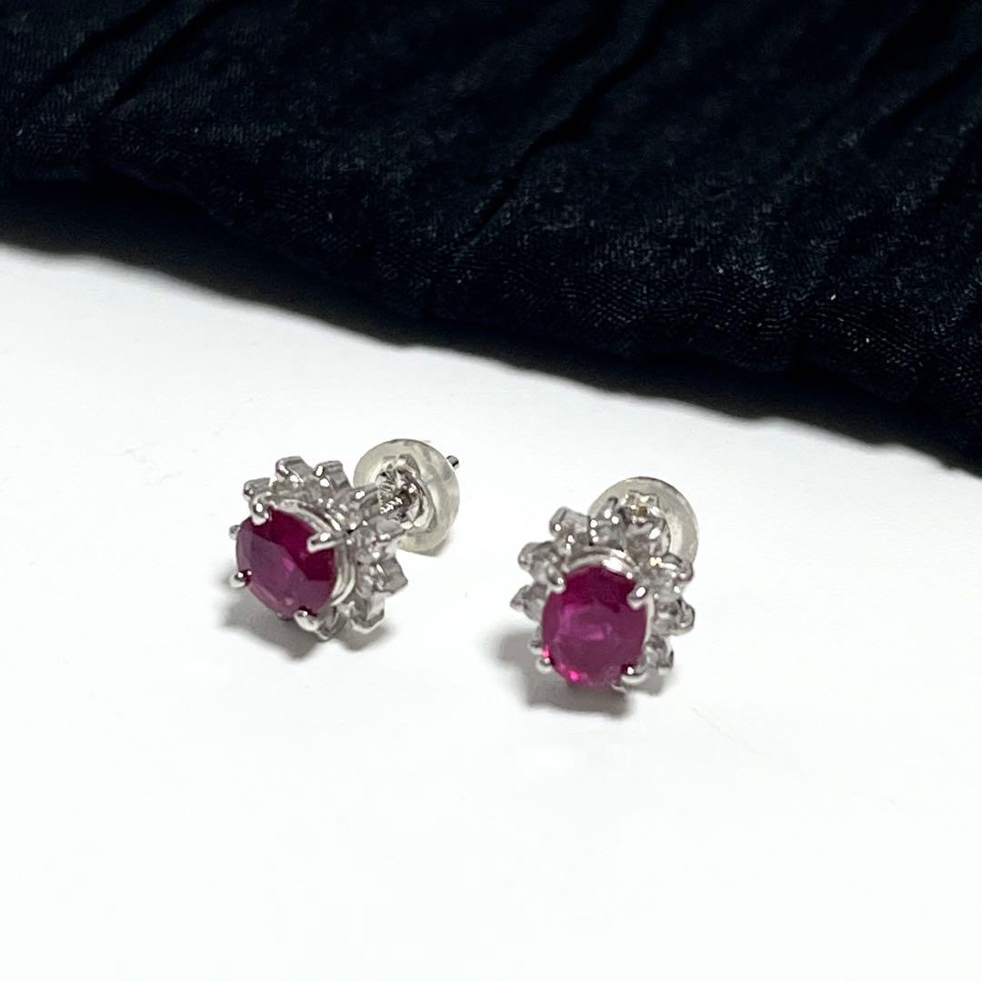 プラチナ　ルビーダイヤピアス Pt900 フラワーモチーフ