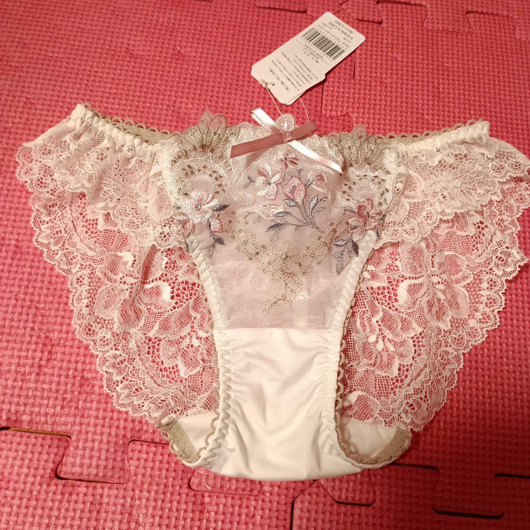 最終価格☆リサマリ☆未使用＆タグ付き☆ソフトブラ＆ショーツ2枚セット　Мサイズ