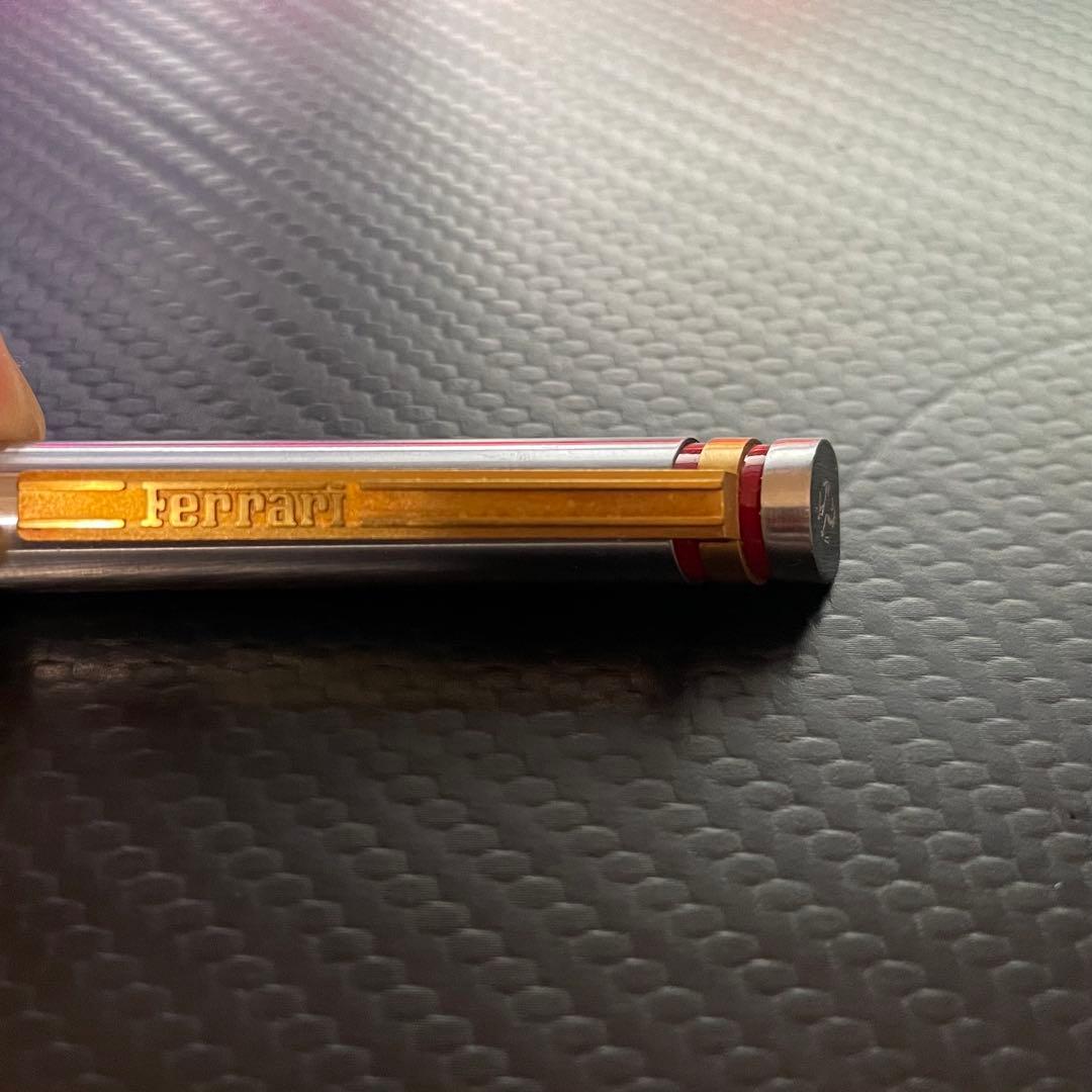 Ferrari メタリックボールペン