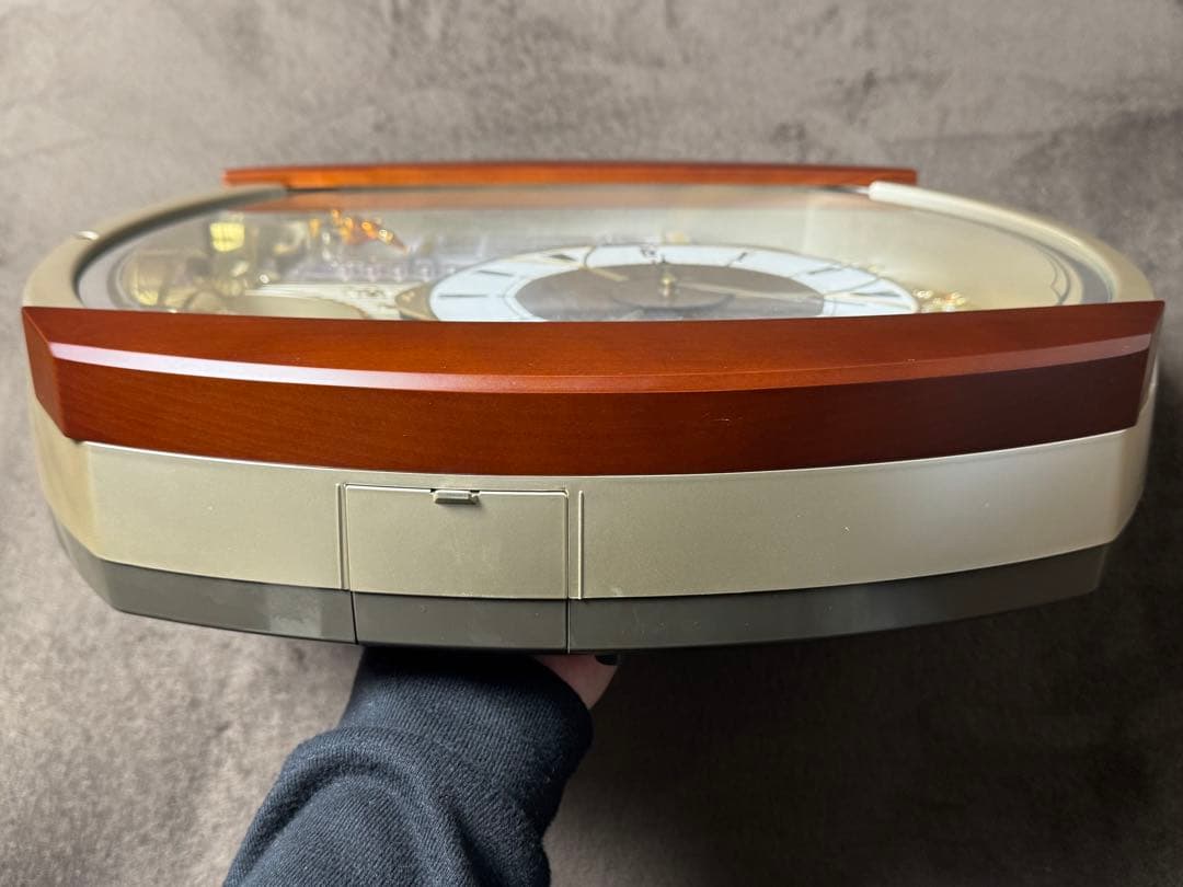 SEIKO melodies in motion QXM250BT からくり時計