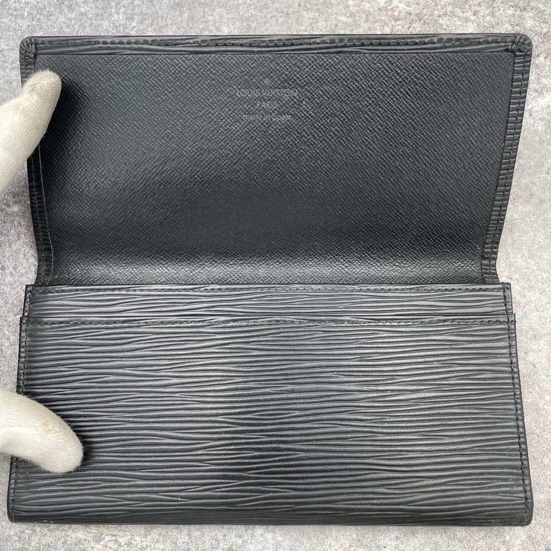 【微美品】ルイヴィトン　長財布　折り財布　エピ　ノワール　黒　ブラック