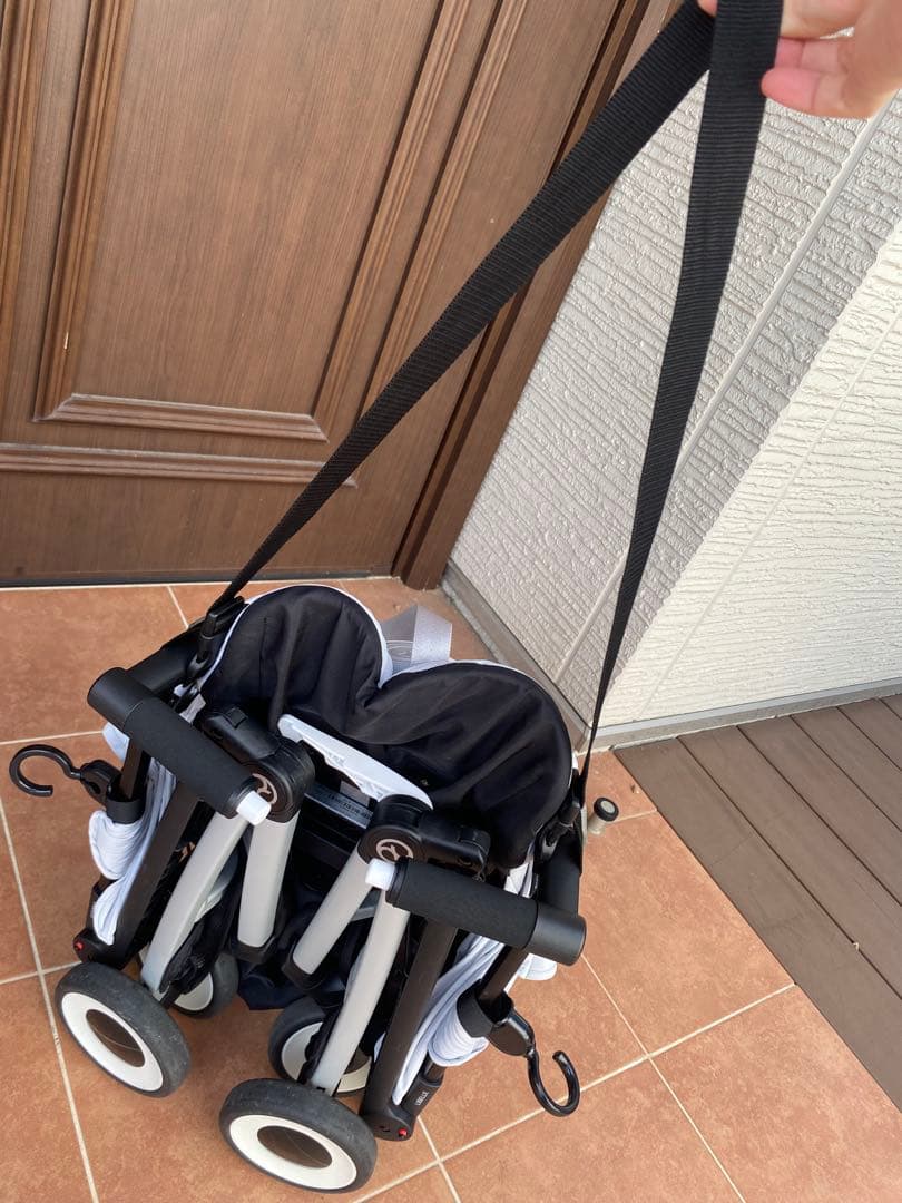 サイベックス　リベル　折りたたみ式ベビーカー 肩紐&バンパー付き　ホワイトグレー