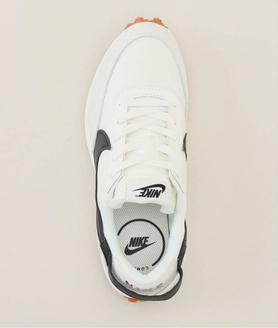Nike ホワイト/ブラック スニーカー　ウィメンズワッフルデビュー