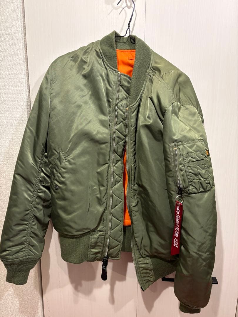 MA-1スタイルジャケット ALPHA INDUSTRIES