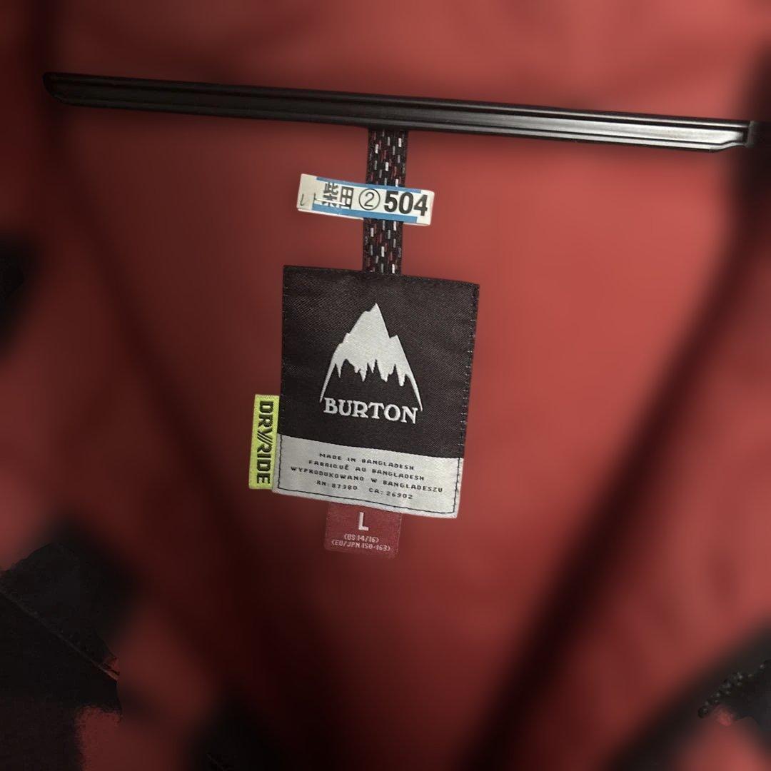 BURTONキッズスノーボードウェア上150cm赤黒チェック クリーニング済