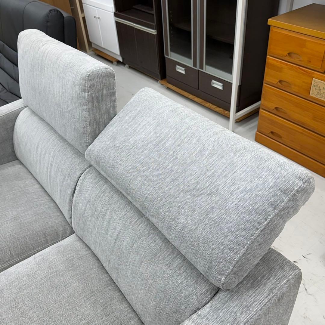 現行モデル ニトリ 145cm幅2人掛けソファ(サザーラGY)