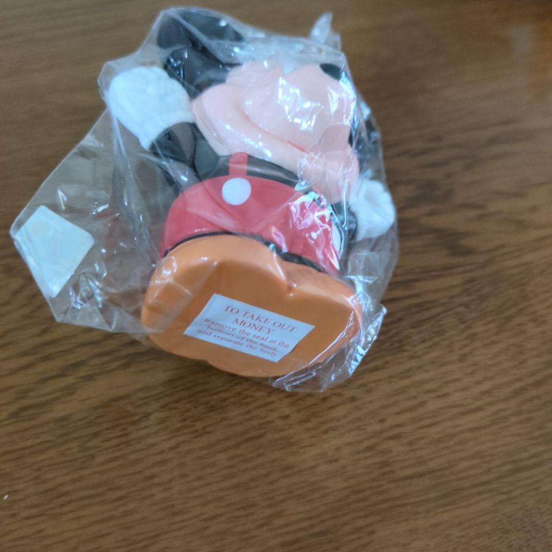 ミッキーマウス　貯金箱　未開封新品