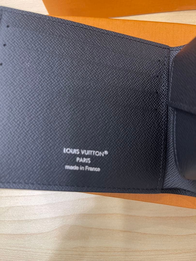 y*9様 未使用品Louis Vuitton 二つ折り財布 ポルトフォイユ マル