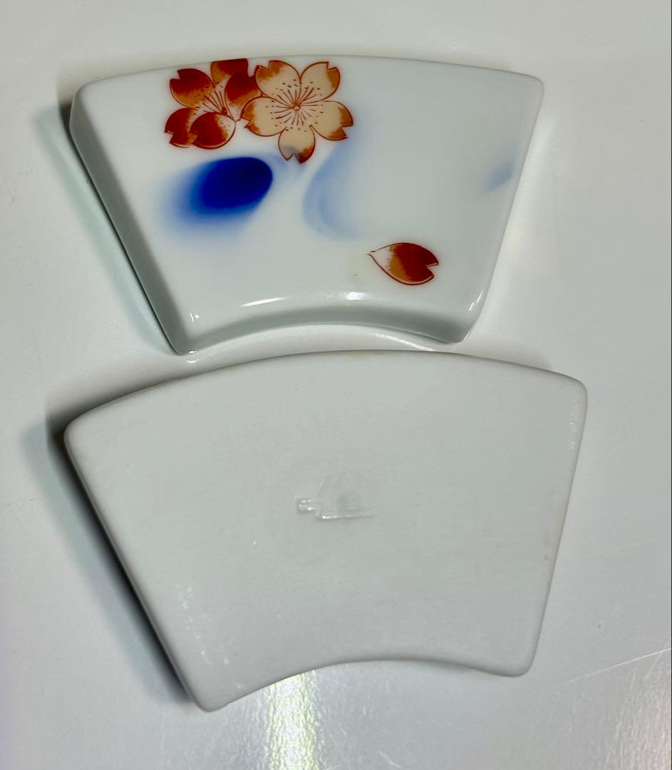 未使用！深川製磁 百年庵 金彩桜 茶碗・うるし箸・箸置きセット 赤スタンプ　箱付