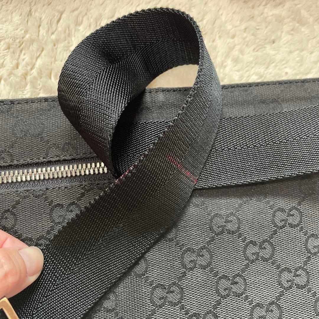 GUCCIグッチ⭐︎ボディバッグ⭐︎GGパターン⭐︎ブラック⭐︎