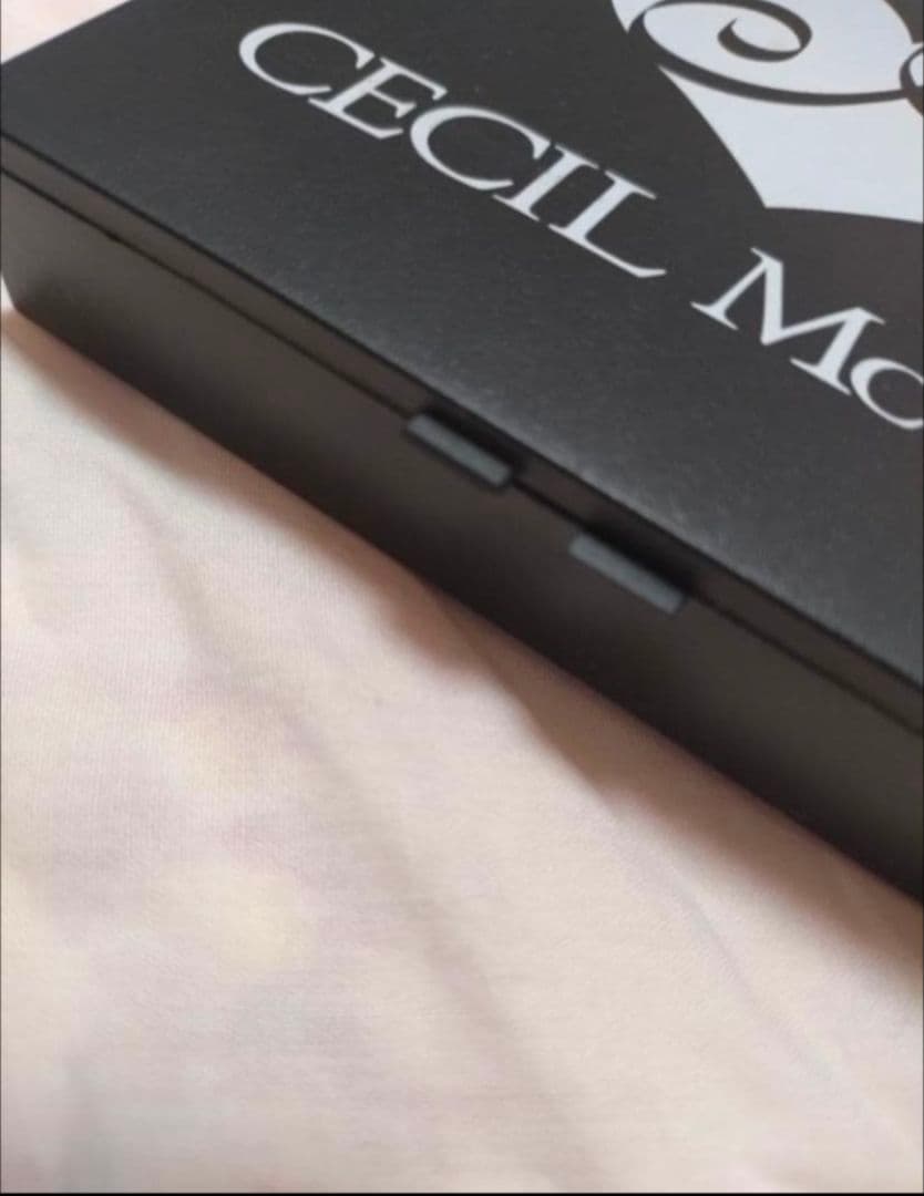 セシルマクビー ケース おまけ付き 3点　♡ケース つけま ビューラー 最終出品