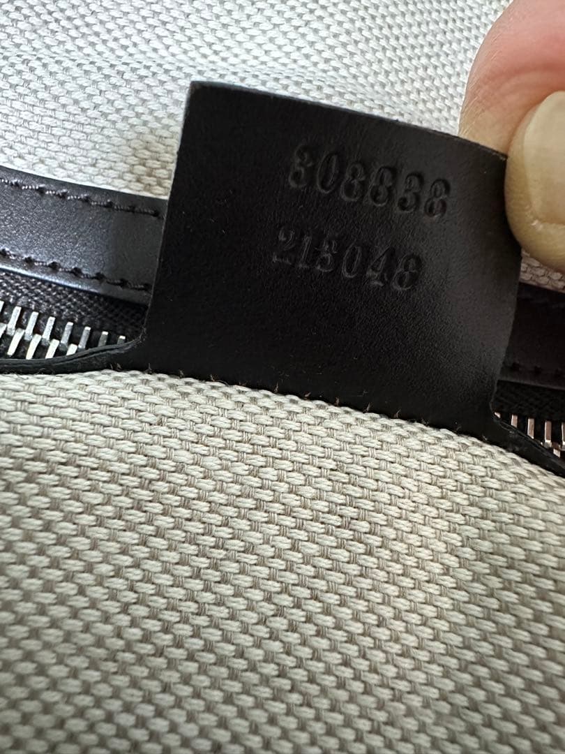 GUCCIショルダーバック