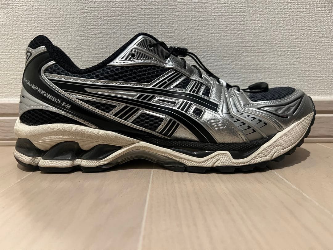 靴 ASICS GEL KAYANO 14